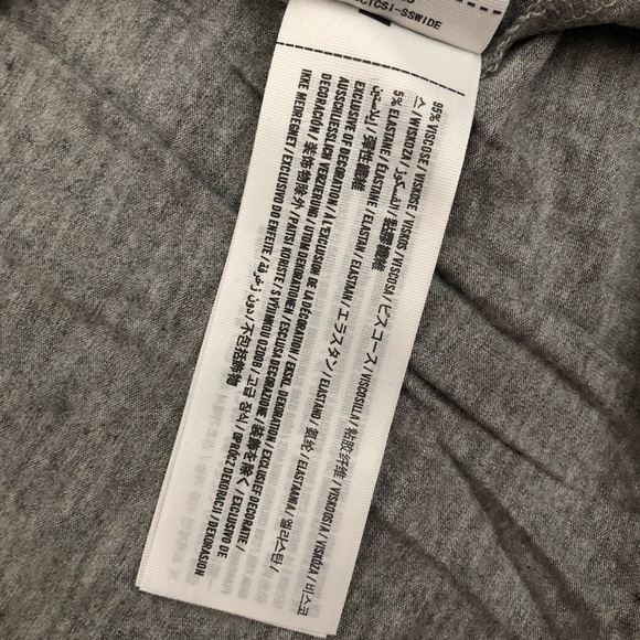 Hollister Gray Graphic Tee Size S - Picture 5 of 5